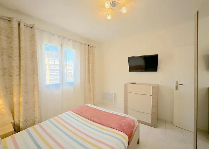 Beau 3p à 4 Min Des Plages Centre Juan Les Pins Appartement