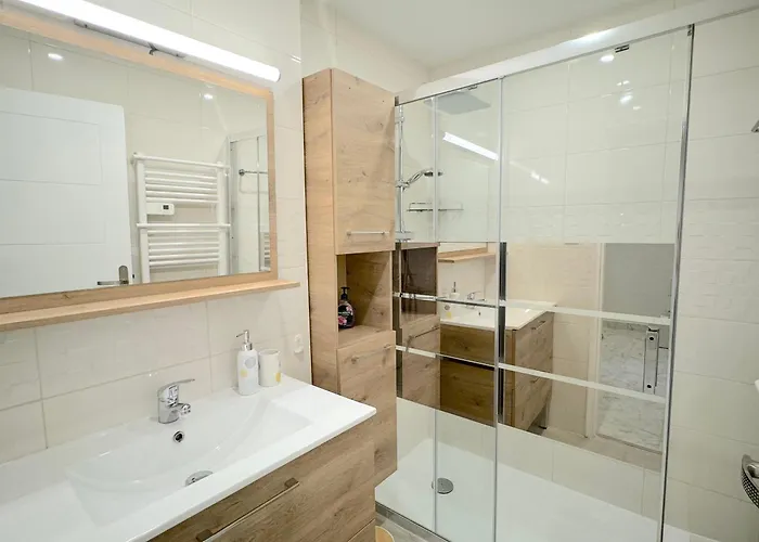 Beau 3p A 4 Min Des Plages Centre Juan Les Pins